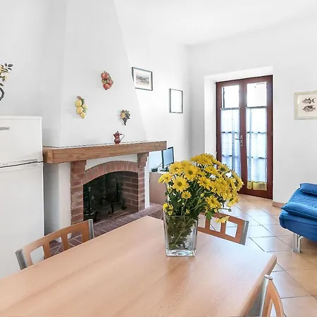 Il Triangolo * 마리나디캄포